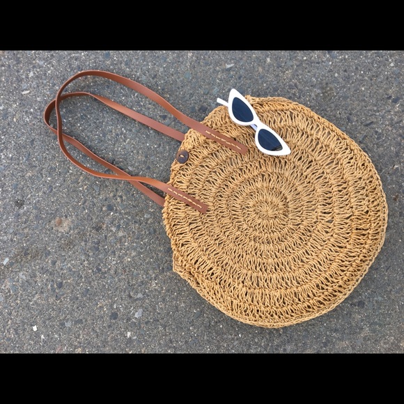 Faithful Straw Bag - Picture 3 of 3